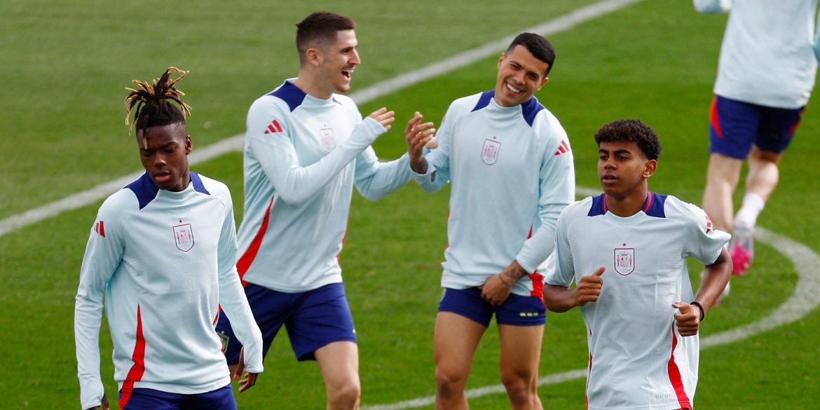 Arsenal open talks with forward as they seriously consider £43 million deal