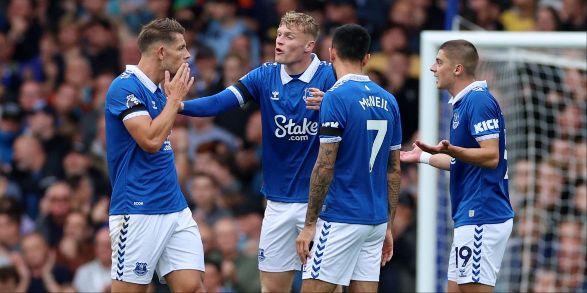Everton: Dyche could ditch Mykolenko for ‘excellent’ Finch Farm gem