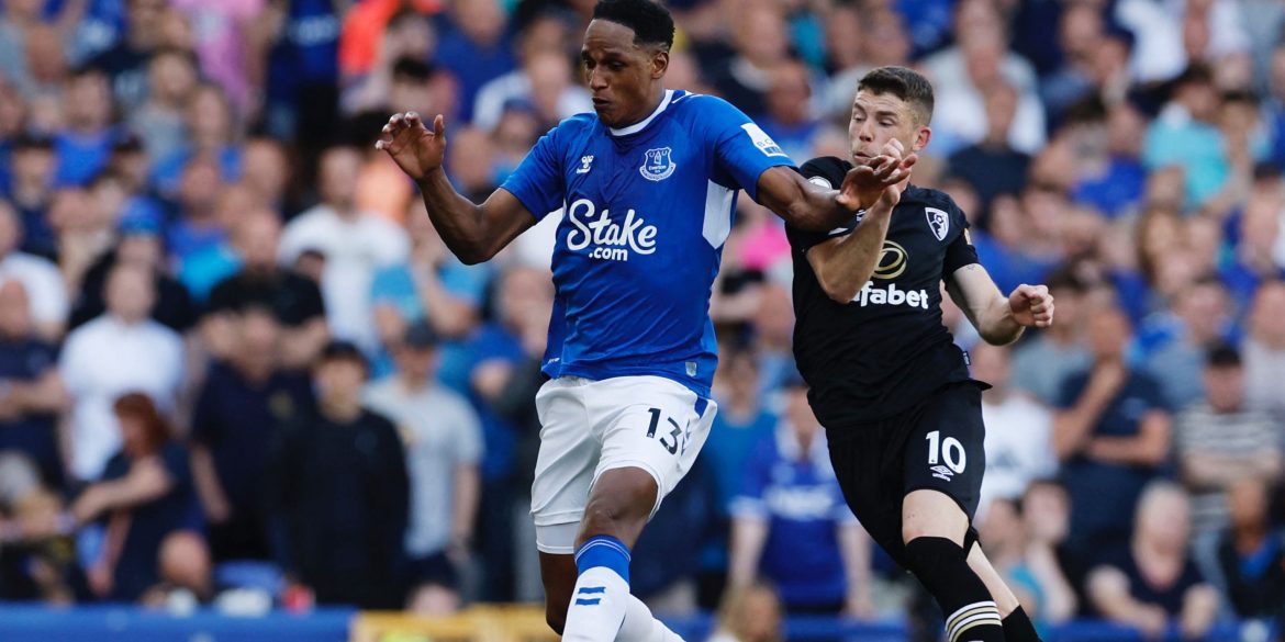 Everton: 18 y/o titan could be the dream Mina heir
